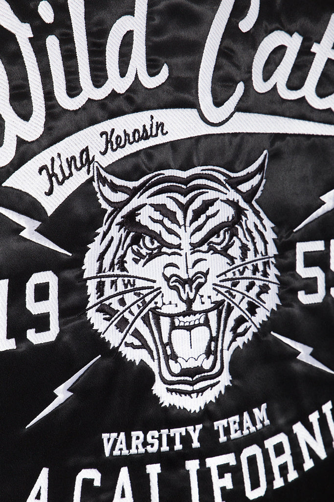 King Kerosin - Satin College Jacke mit Front - und Rücken Stickerei «Wild Cats»