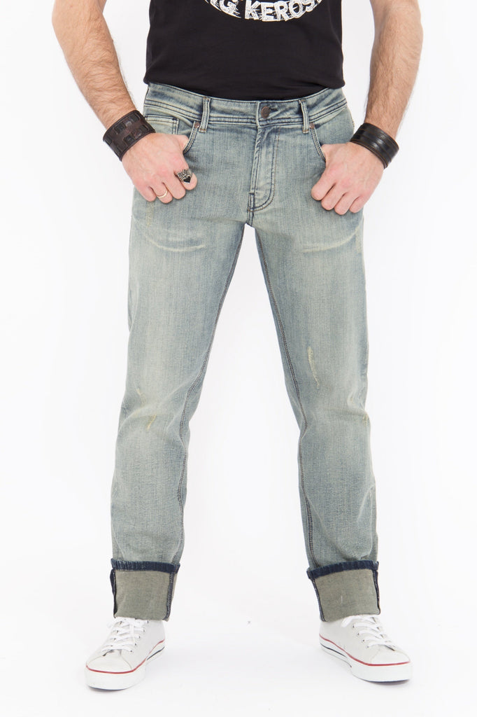 King Kerosin - Slim Fit Jeans mit Brushing Wash