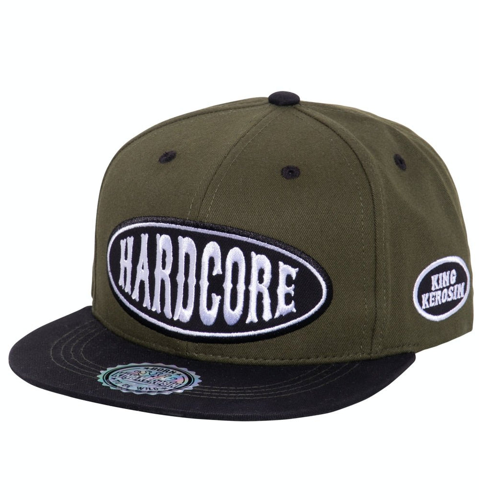 King Kerosin - Snapback Cap mit Frontstickerei und Print auf der Schirmunterseite «Hardcore»