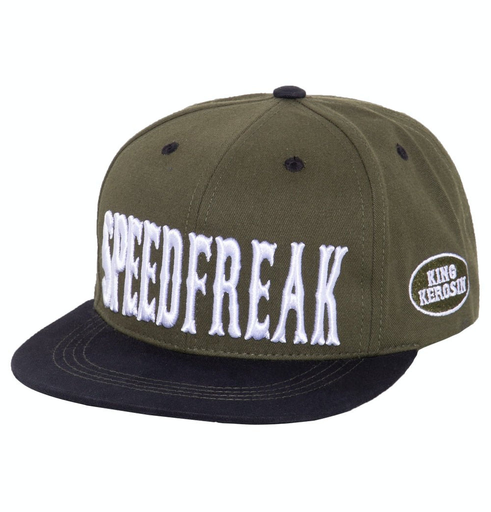 King Kerosin - Snapback Cap mit Print auf der Schirmunterseite und Stickerei in der Front «Speedfreak»