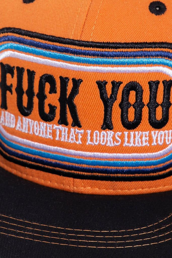 King Kerosin - Snapback Cap mit Vintage Frontstickerei und Print auf der Schirmunterseite «Fuck You»