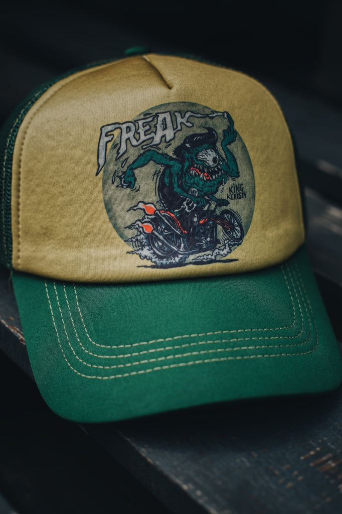 King Kerosin - Trucker Cap Classic mit wattierter Front und Motiv - Print «Freak»