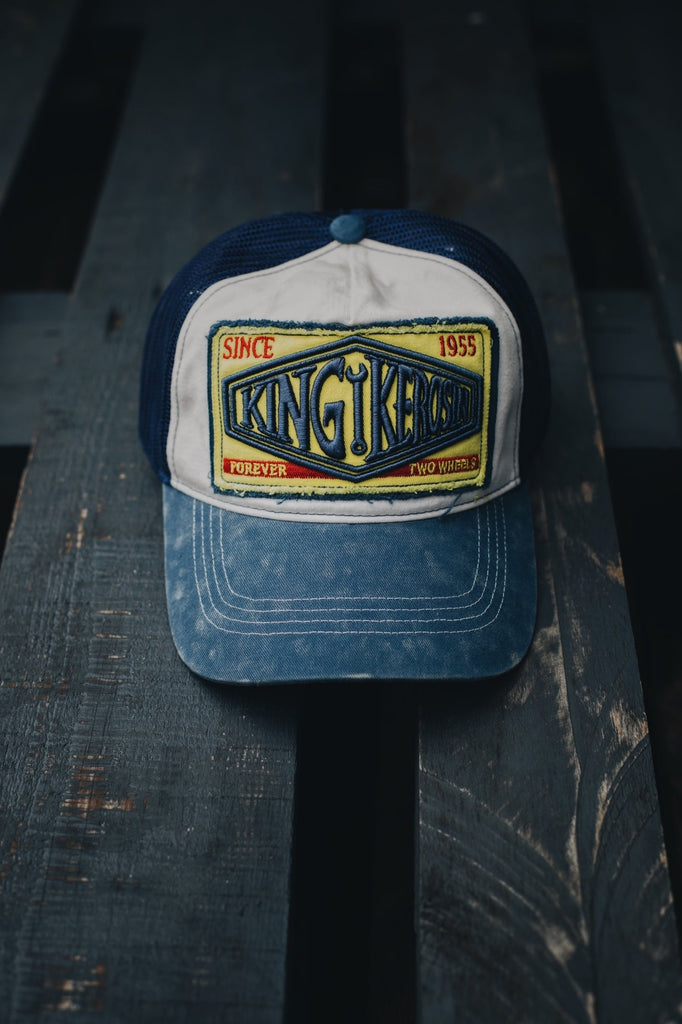 King Kerosin - Trucker Cap mit Enzymwash und erhabener Stickerei «Since 1955»