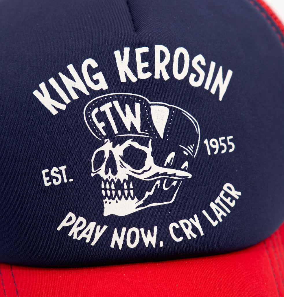 King Kerosin - Trucker Cap «mit kontrastfarbenem Print «Pray now. cray later»