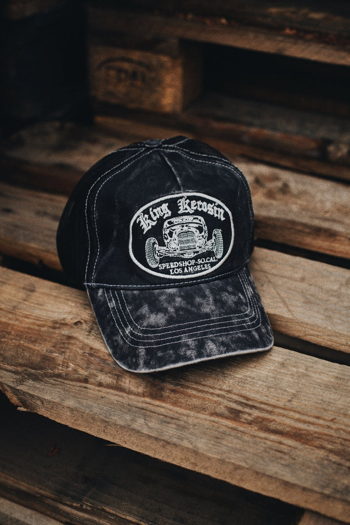 King Kerosin - Trucker Cap mit Stickerei in der Front und Enzymwash «Speedshop SoCal»