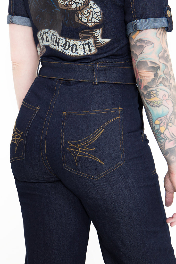 Queen Kerosin - Denim Overall mit 50´s Print