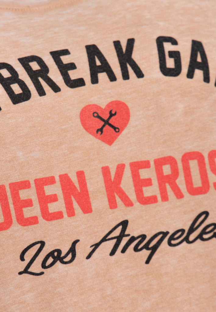 Queen Kerosin - Enzym Wash T - Shirt «Heartbreak Garage»