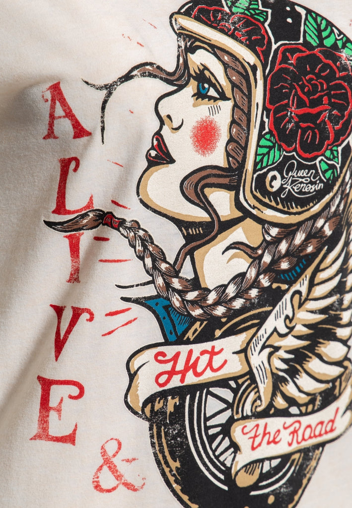 Queen Kerosin - Roll - Up T-Shirt Enzymwash mit Frontprint «Alive Free»