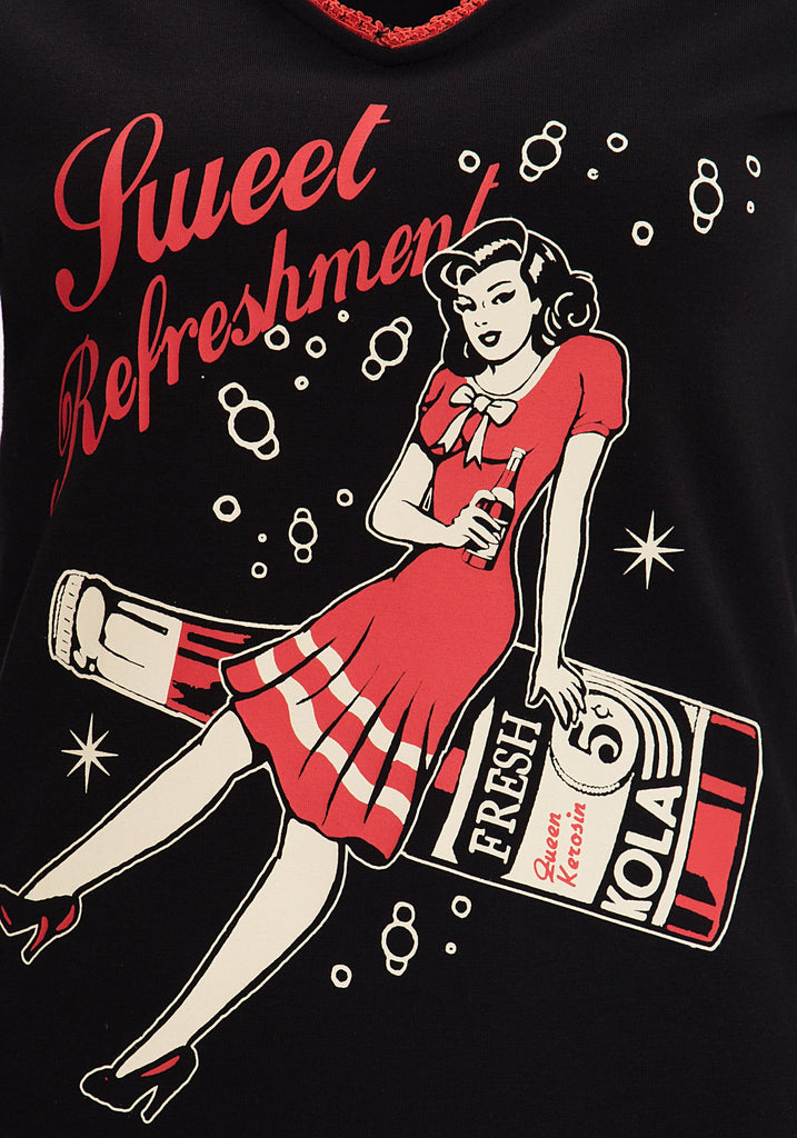 Queen Kerosin - Shirt mit Retro Print «Sweet Refreshment»