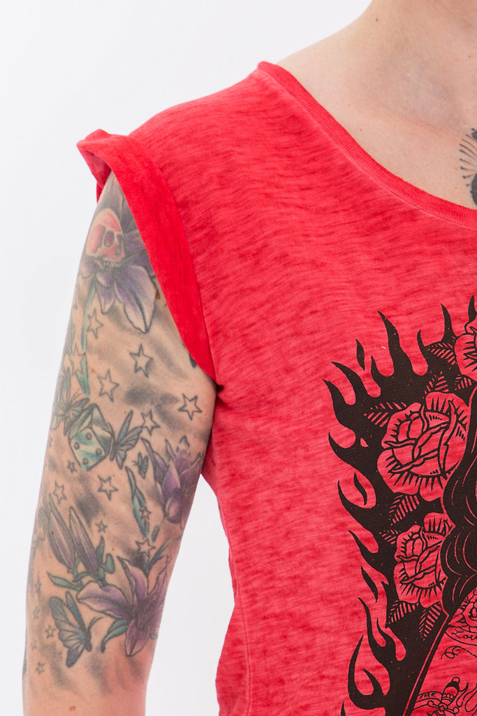 Queen Kerosin - T-Shirt mit stylischen Rollärmeln «Tattoo Girl»