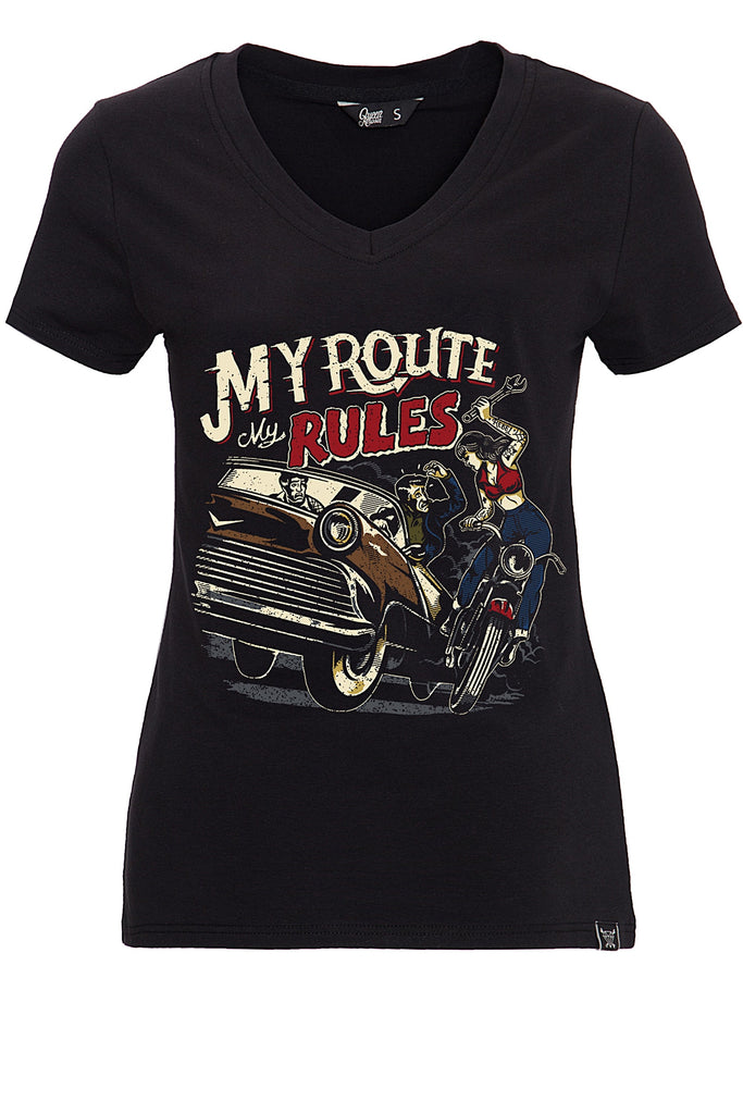 Queen Kerosin - T-Shirt mit V - Ausschnitt und Print im Retro - Stil «My Route My Rules»