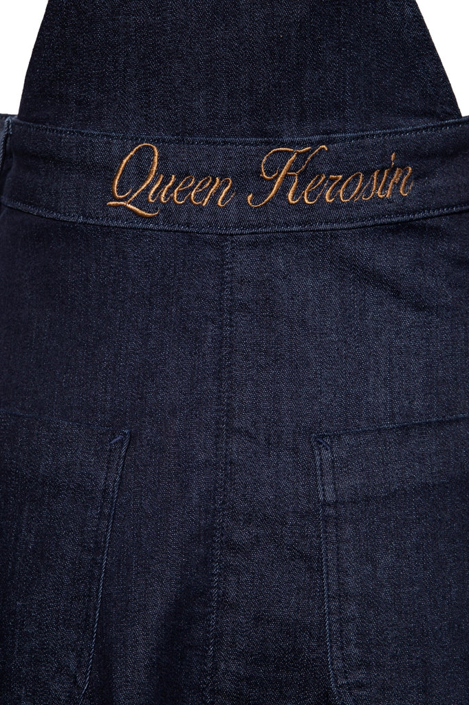 Queen Kerosin - Süßer Latzrock aus Denim in Workwear-Optik