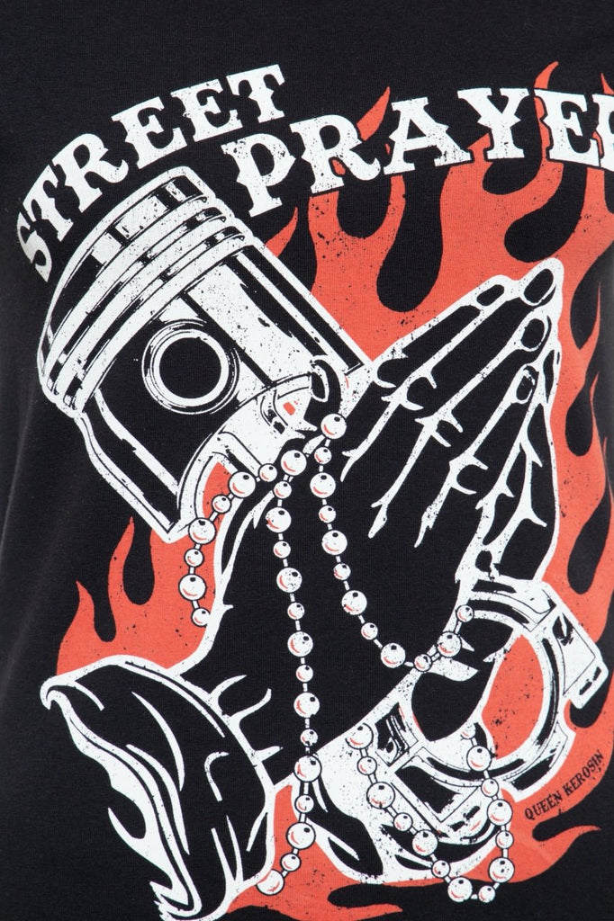 Queen Kerosin - T-Shirt mit Frontprint «Street Prayer»